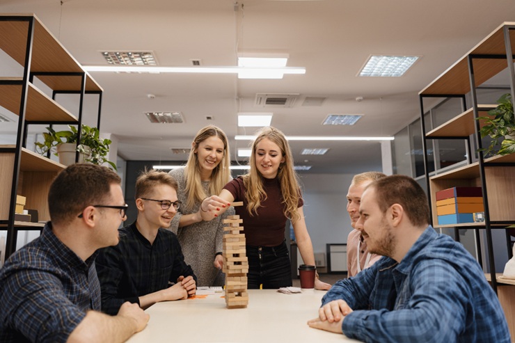  Z generáció: inkább mennek, mint kiégnek-