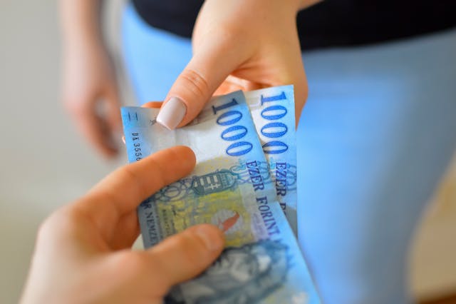 Ekkora minimálbér-emelést lát reálisnak a VOSZ főtitkára-